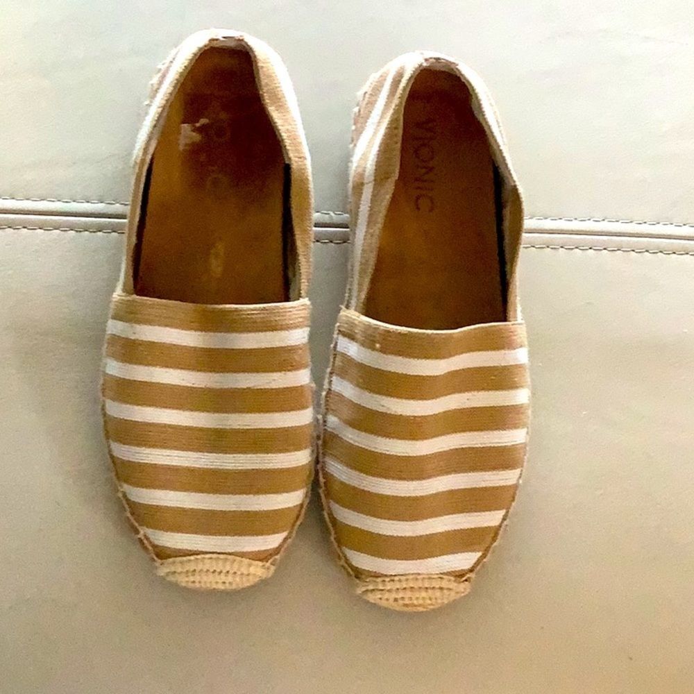 VIONIC, Women's Valeri Espadrille Flat size 6